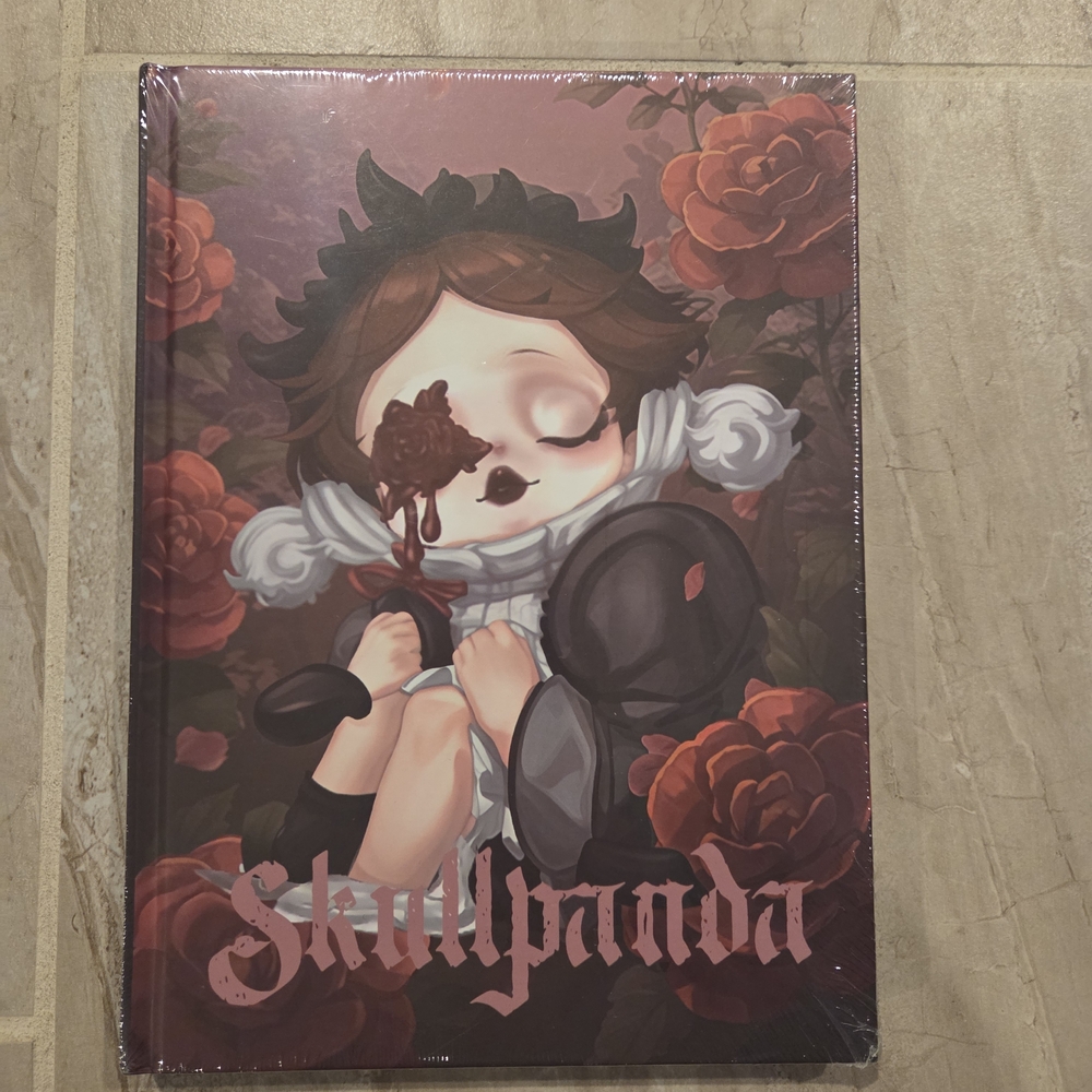 Skullpanda Art Book with Roses